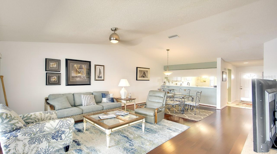 Palmetto, Florida 34221, 2 Bedroom Bedrooms, ,2 Bathroombathrooms,Residential,For Sale,Waterford,0,Mfra4704020