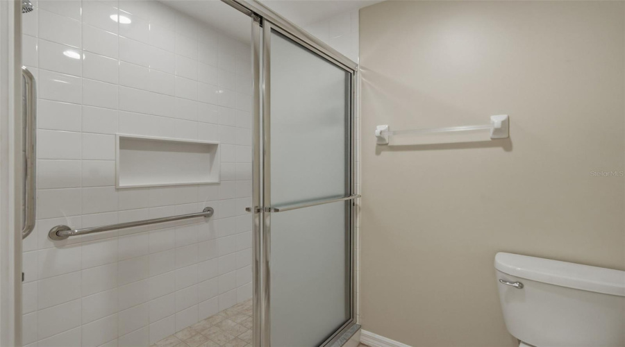 Bradenton, Florida 34203, 2 Bedroom Bedrooms, ,2 Bathroombathrooms,Residential,For Sale,Cedar Hollow,0,Mfrtb8542985