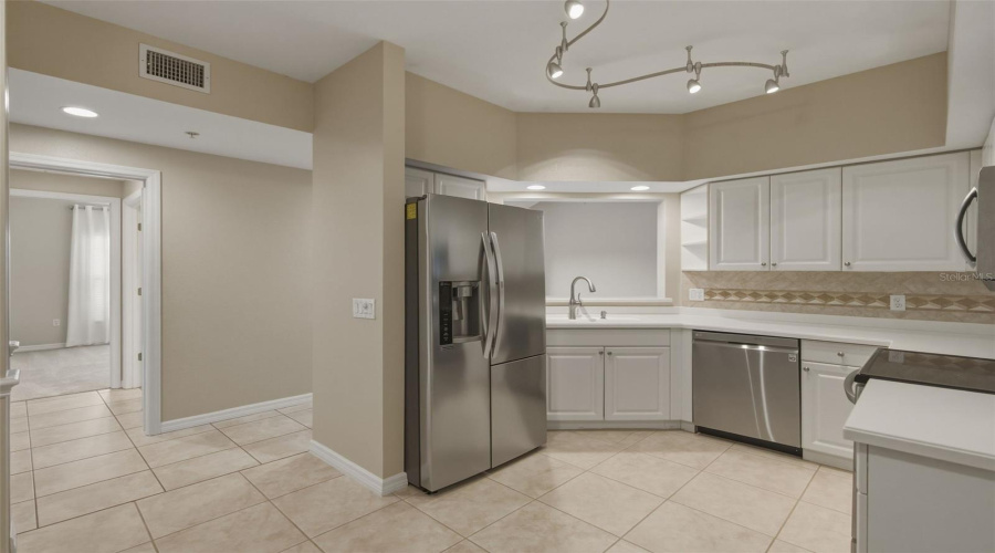 Bradenton, Florida 34203, 2 Bedroom Bedrooms, ,2 Bathroombathrooms,Residential,For Sale,Cedar Hollow,0,Mfrtb8542985