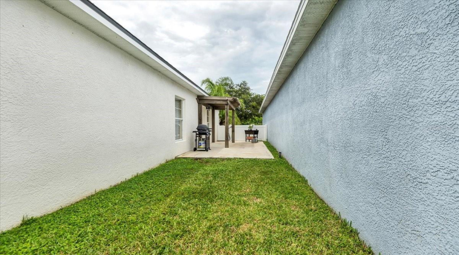 Palmetto, Florida 34221, 3 Bedroom Bedrooms, ,2 Bathroombathrooms,Residential,For Sale,28Th,0,Mfra4698842