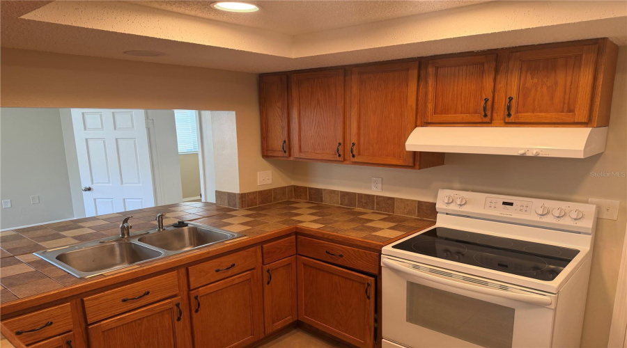 Holiday, Florida 34691, 4 Bedroom Bedrooms, ,2 Bathroombathrooms,Residential,For Sale,Woodfield,0,Mfrtb8517188