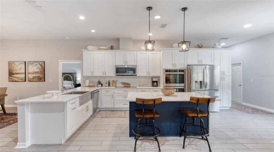 Ormond Beach, Florida 32174, 3 Bedroom Bedrooms, ,2 Bathroombathrooms,Residential,For Sale,Meadow Ridge,0,Mfrv4950932
