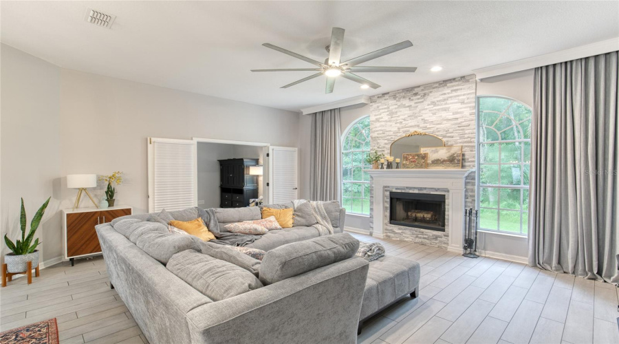 Ormond Beach, Florida 32174, 3 Bedroom Bedrooms, ,2 Bathroombathrooms,Residential,For Sale,Meadow Ridge,0,Mfrv4950932