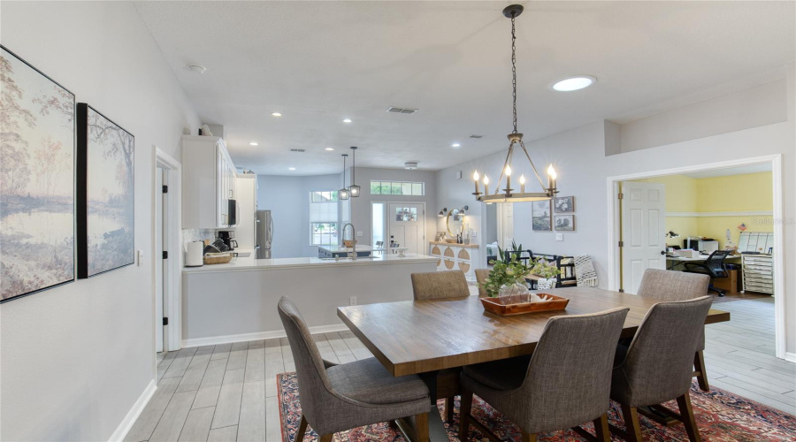 Ormond Beach, Florida 32174, 3 Bedroom Bedrooms, ,2 Bathroombathrooms,Residential,For Sale,Meadow Ridge,0,Mfrv4950932