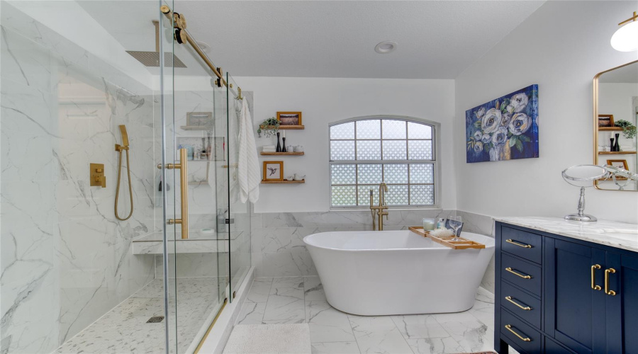 Ormond Beach, Florida 32174, 3 Bedroom Bedrooms, ,2 Bathroombathrooms,Residential,For Sale,Meadow Ridge,0,Mfrv4950932