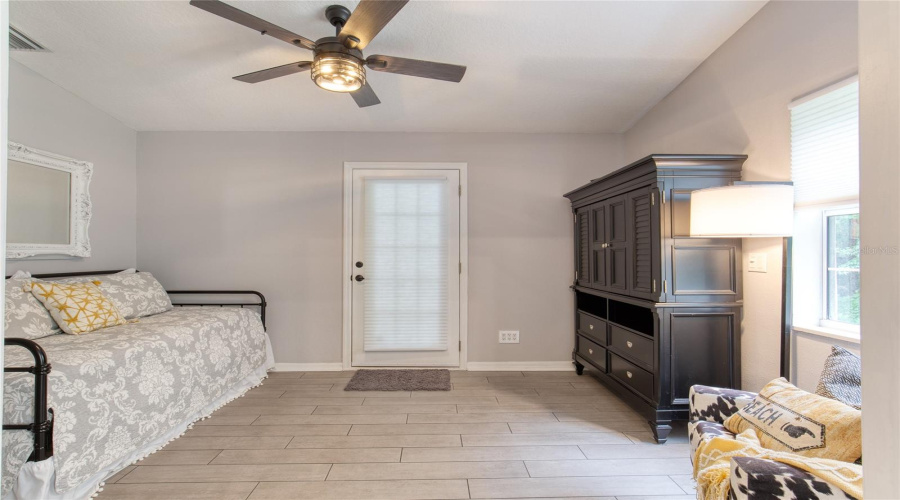 Ormond Beach, Florida 32174, 3 Bedroom Bedrooms, ,2 Bathroombathrooms,Residential,For Sale,Meadow Ridge,0,Mfrv4950932