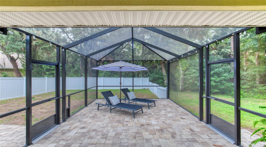 Ormond Beach, Florida 32174, 3 Bedroom Bedrooms, ,2 Bathroombathrooms,Residential,For Sale,Meadow Ridge,0,Mfrv4950932