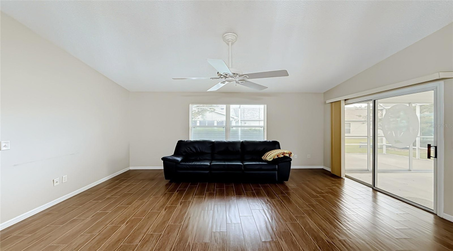 The Villages, Florida 32162, 2 Bedroom Bedrooms, ,2 Bathroombathrooms,Residential,For Sale,Broxton Pl,0,Mfrg5116786