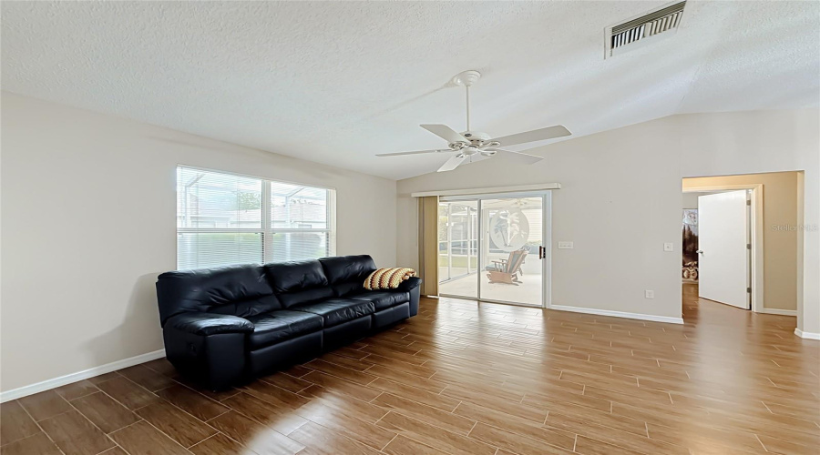 The Villages, Florida 32162, 2 Bedroom Bedrooms, ,2 Bathroombathrooms,Residential,For Sale,Broxton Pl,0,Mfrg5116786