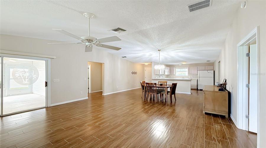 The Villages, Florida 32162, 2 Bedroom Bedrooms, ,2 Bathroombathrooms,Residential,For Sale,Broxton Pl,0,Mfrg5116786