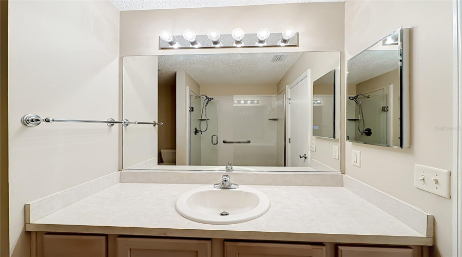 The Villages, Florida 32162, 2 Bedroom Bedrooms, ,2 Bathroombathrooms,Residential,For Sale,Broxton Pl,0,Mfrg5116786