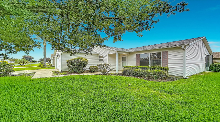 The Villages, Florida 32162, 2 Bedroom Bedrooms, ,2 Bathroombathrooms,Residential,For Sale,Broxton Pl,0,Mfrg5116786