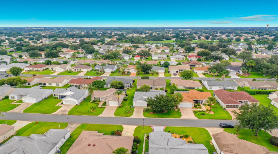 The Villages, Florida 32162, 2 Bedroom Bedrooms, ,2 Bathroombathrooms,Residential,For Sale,Broxton Pl,0,Mfrg5116786