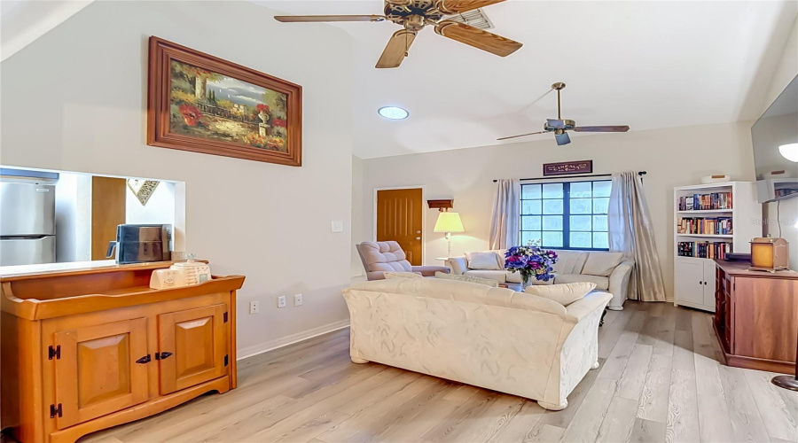 New Port Richey, Florida 34654, 2 Bedroom Bedrooms, ,2 Bathroombathrooms,Residential,For Sale,Baltusrol,0,Mfrtb8541052