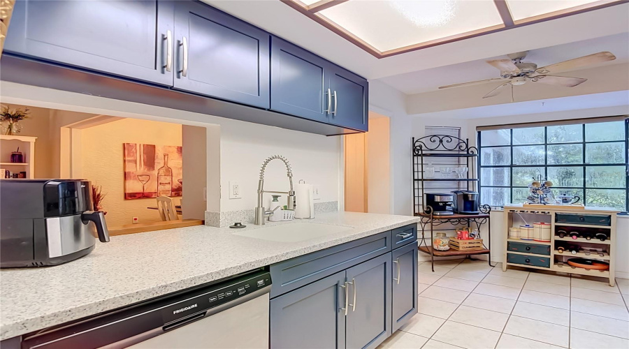 New Port Richey, Florida 34654, 2 Bedroom Bedrooms, ,2 Bathroombathrooms,Residential,For Sale,Baltusrol,0,Mfrtb8541052