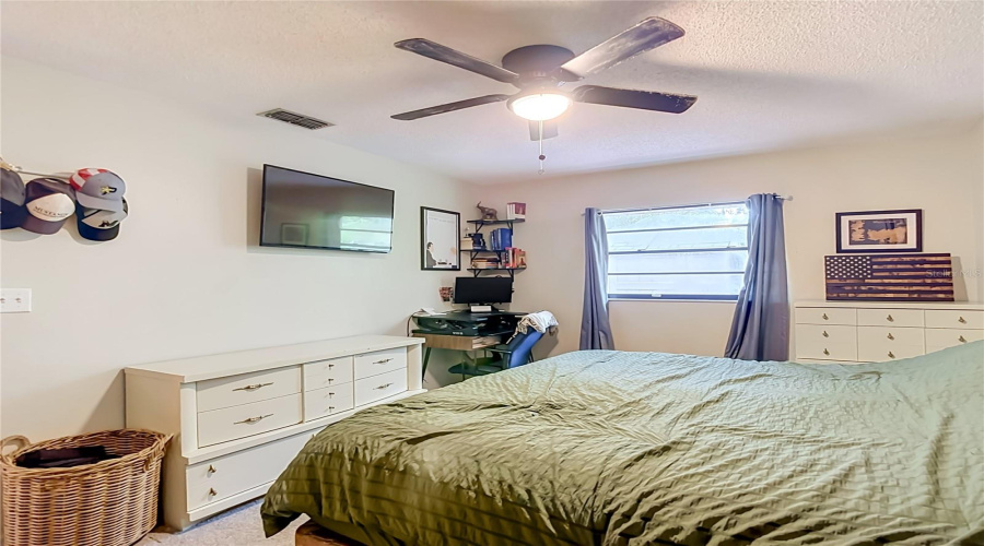 New Port Richey, Florida 34654, 2 Bedroom Bedrooms, ,2 Bathroombathrooms,Residential,For Sale,Baltusrol,0,Mfrtb8541052