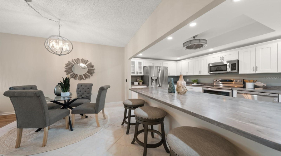 Belleair, Florida 33756, 2 Bedroom Bedrooms, ,2 Bathroombathrooms,Residential,For Sale,Belleview,0,Mfrtb8333869