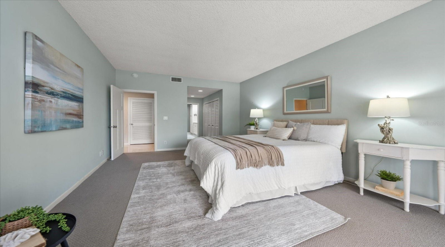 Belleair, Florida 33756, 2 Bedroom Bedrooms, ,2 Bathroombathrooms,Residential,For Sale,Belleview,0,Mfrtb8333869