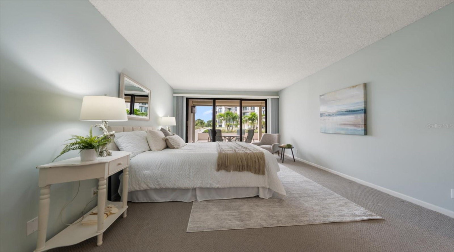 Belleair, Florida 33756, 2 Bedroom Bedrooms, ,2 Bathroombathrooms,Residential,For Sale,Belleview,0,Mfrtb8333869