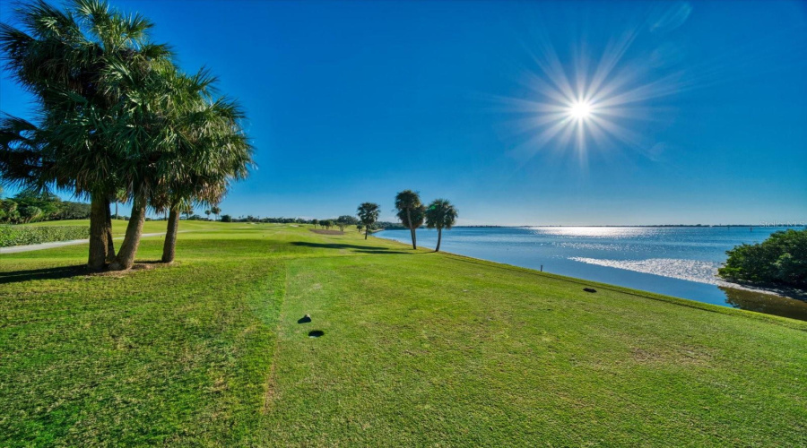 Belleair, Florida 33756, 2 Bedroom Bedrooms, ,2 Bathroombathrooms,Residential,For Sale,Belleview,0,Mfrtb8333869