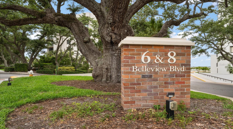 Belleair, Florida 33756, 2 Bedroom Bedrooms, ,2 Bathroombathrooms,Residential,For Sale,Belleview,0,Mfrtb8333869