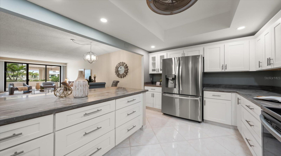 Belleair, Florida 33756, 2 Bedroom Bedrooms, ,2 Bathroombathrooms,Residential,For Sale,Belleview,0,Mfrtb8333869