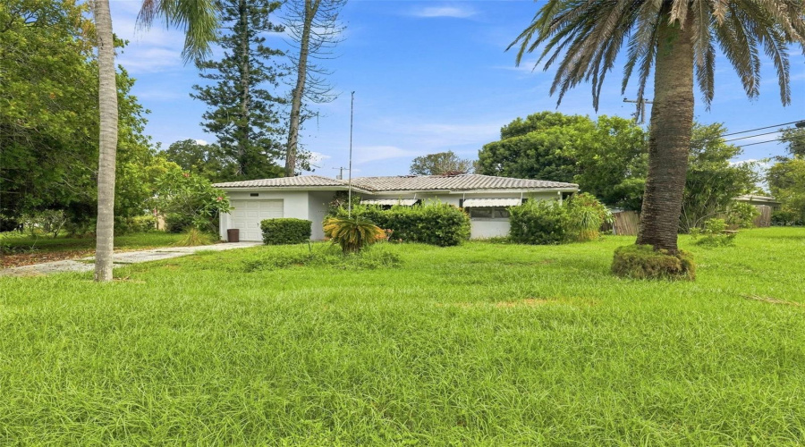 Clearwater, Florida 33763, 2 Bedroom Bedrooms, ,2 Bathroombathrooms,Residential,For Sale,Indigo,0,Mfrtb8538966