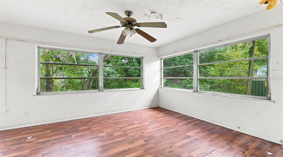 Clearwater, Florida 33763, 2 Bedroom Bedrooms, ,2 Bathroombathrooms,Residential,For Sale,Indigo,0,Mfrtb8538966
