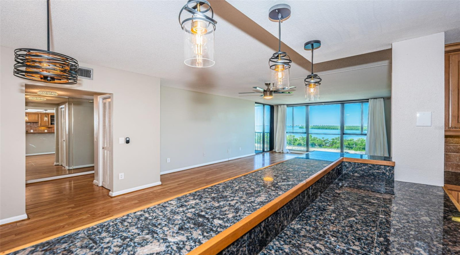 Breakfast Bar