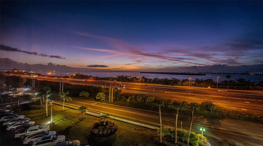 St Petersburg, Florida 33711, 2 Bedroom Bedrooms, ,2 Bathroombathrooms,Residential,For Sale,Sunshine Skyway,0,Mfrtb8422234