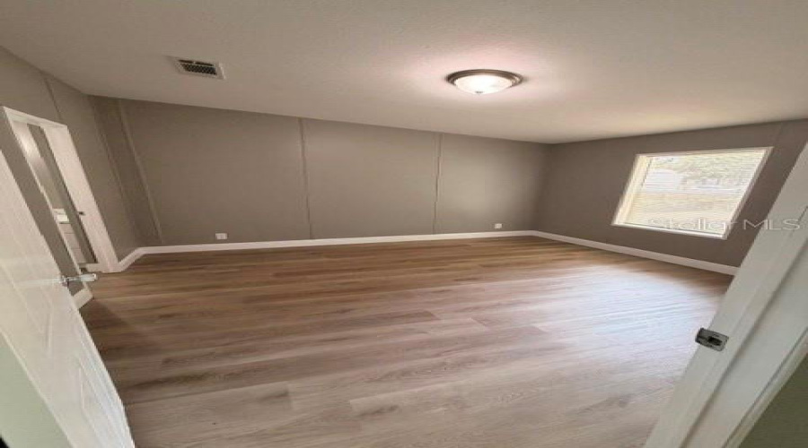 Tampa, Florida 33610, 3 Bedroom Bedrooms, ,2 Bathroombathrooms,Residential,For Sale,Sherwick,0,Mfrtb8530307