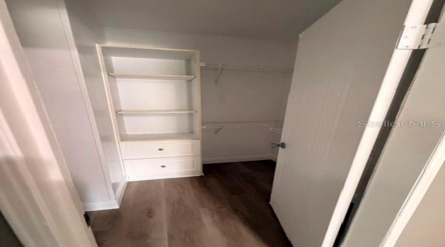 Tampa, Florida 33610, 3 Bedroom Bedrooms, ,2 Bathroombathrooms,Residential,For Sale,Sherwick,0,Mfrtb8530307