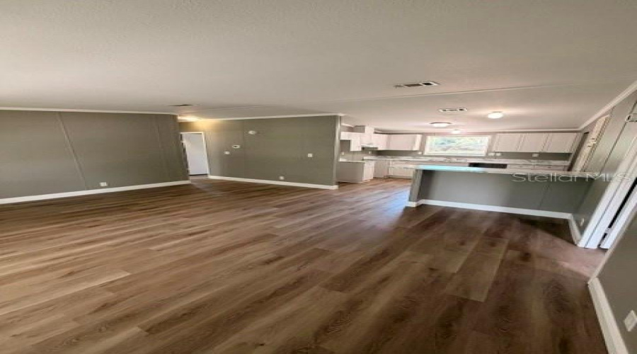 Tampa, Florida 33610, 3 Bedroom Bedrooms, ,2 Bathroombathrooms,Residential,For Sale,Sherwick,0,Mfrtb8530307