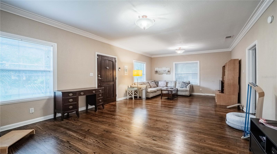 Lakeland, Florida 33801, 2 Bedroom Bedrooms, ,1 Bathroombathrooms,Residential,For Sale,Osceola,0,Mfrl4963637