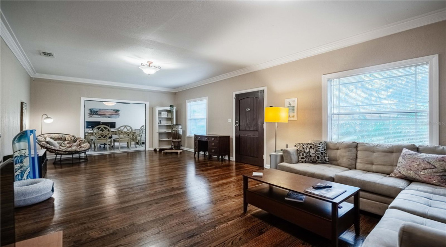 Lakeland, Florida 33801, 2 Bedroom Bedrooms, ,1 Bathroombathrooms,Residential,For Sale,Osceola,0,Mfrl4963637