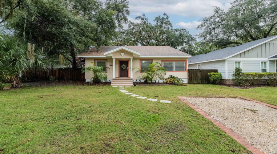Lakeland, Florida 33801, 2 Bedroom Bedrooms, ,1 Bathroombathrooms,Residential,For Sale,Osceola,0,Mfrl4963637