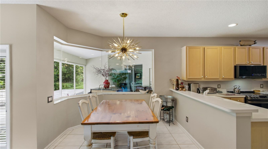 Winter Springs, Florida 32708, 4 Bedroom Bedrooms, ,3 Bathroombathrooms,Residential,For Sale,Blue Creek,0,Mfro6427702