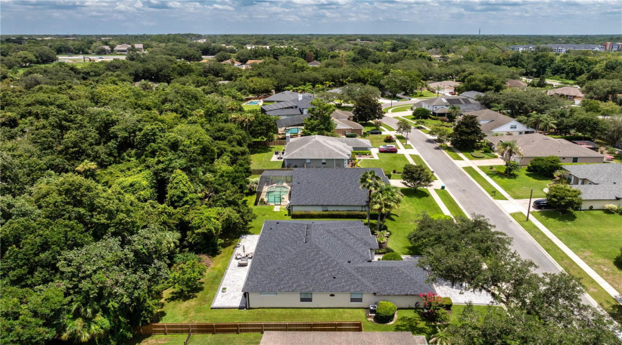 Winter Springs, Florida 32708, 4 Bedroom Bedrooms, ,3 Bathroombathrooms,Residential,For Sale,Blue Creek,0,Mfro6427702