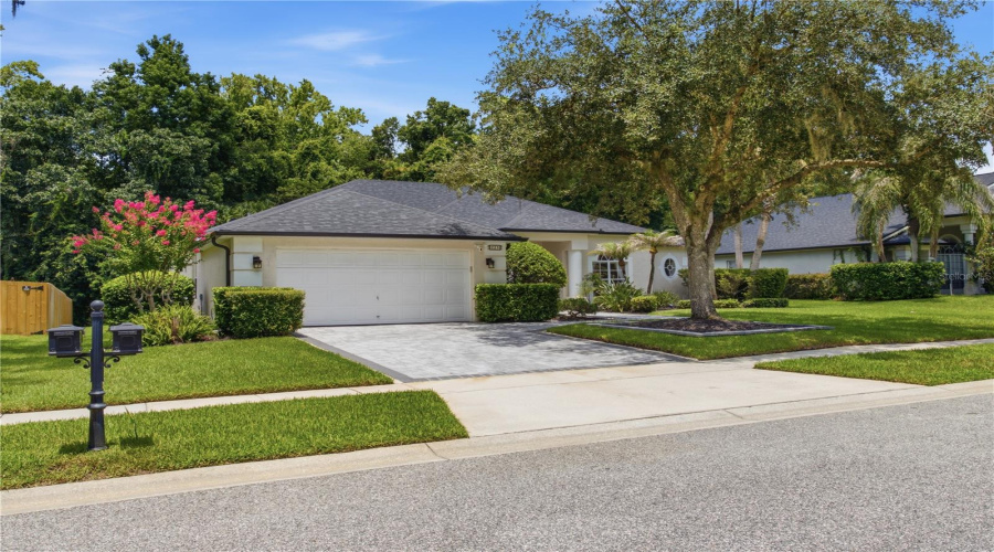 Winter Springs, Florida 32708, 4 Bedroom Bedrooms, ,3 Bathroombathrooms,Residential,For Sale,Blue Creek,0,Mfro6427702