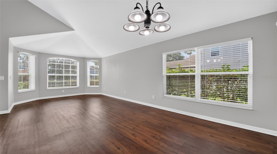 Ocoee, Florida 34761, 4 Bedroom Bedrooms, ,2 Bathroombathrooms,Residential,For Sale,Mccormick Woods,0,Mfro6427541