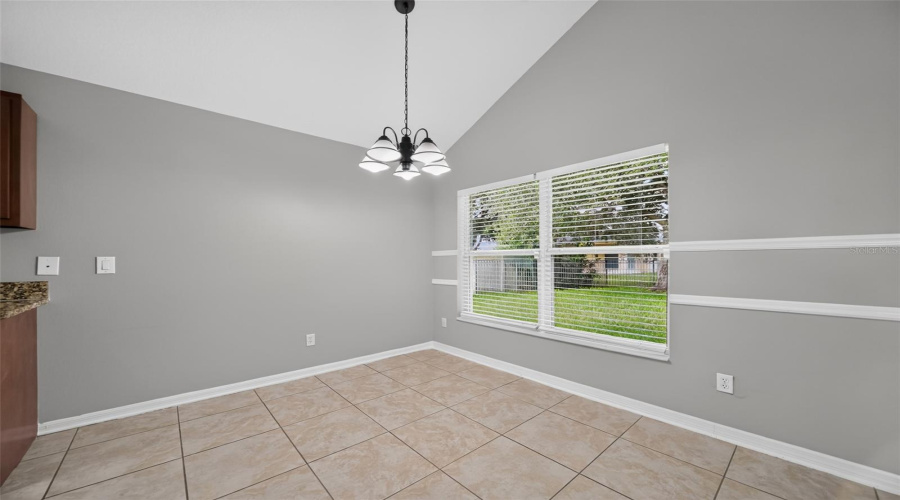 Ocoee, Florida 34761, 4 Bedroom Bedrooms, ,2 Bathroombathrooms,Residential,For Sale,Mccormick Woods,0,Mfro6427541
