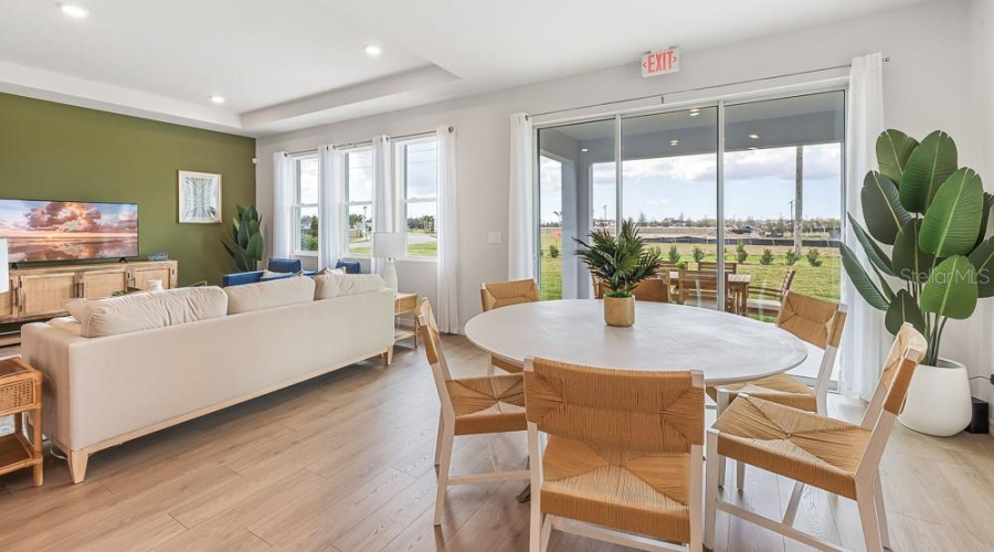 Parrish, Florida 34219, 4 Bedroom Bedrooms, ,3 Bathroombathrooms,Residential,For Sale,Bahama Mia,0,Mfra4704242