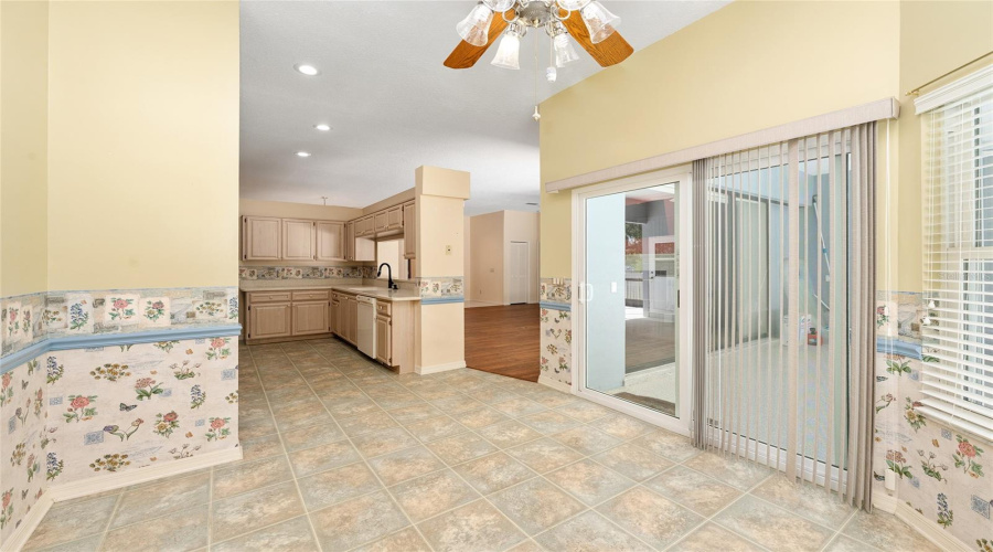 Beverly Hills, Florida 34465, 3 Bedroom Bedrooms, ,2 Bathroombathrooms,Residential,For Sale,Rushmore,0,Mfrom728015