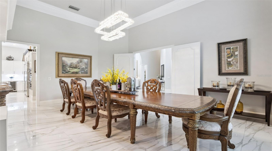 Longwood, Florida 32779, 5 Bedroom Bedrooms, ,5 Bathroombathrooms,Residential,For Sale,Sweetwater Club,0,Mfro6432120