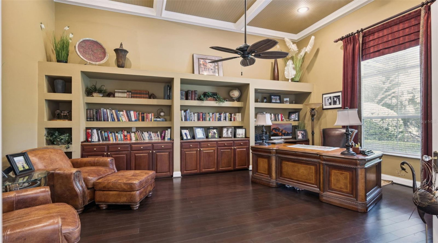 Longwood, Florida 32779, 5 Bedroom Bedrooms, ,5 Bathroombathrooms,Residential,For Sale,Sweetwater Club,0,Mfro6432120