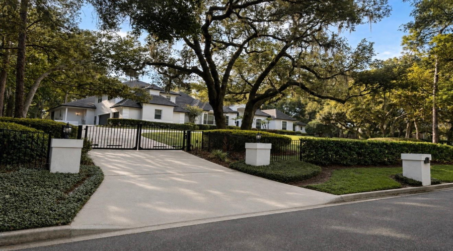 Longwood, Florida 32779, 5 Bedroom Bedrooms, ,5 Bathroombathrooms,Residential,For Sale,Sweetwater Club,0,Mfro6432120