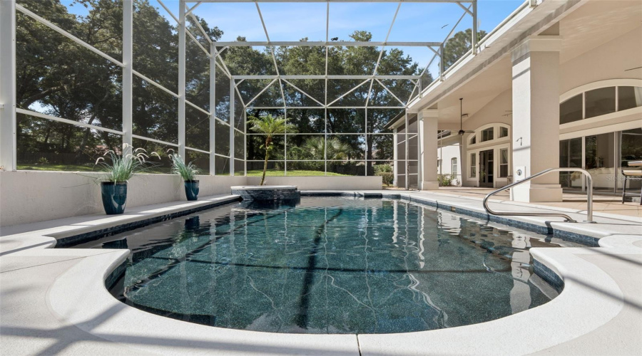 Longwood, Florida 32779, 5 Bedroom Bedrooms, ,5 Bathroombathrooms,Residential,For Sale,Sweetwater Club,0,Mfro6432120