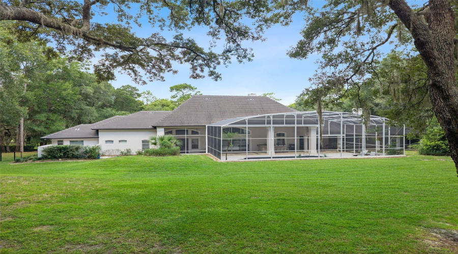 Longwood, Florida 32779, 5 Bedroom Bedrooms, ,5 Bathroombathrooms,Residential,For Sale,Sweetwater Club,0,Mfro6432120