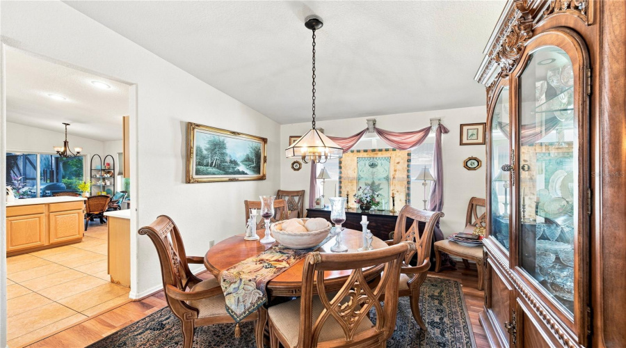 Oldsmar, Florida 34677, 3 Bedroom Bedrooms, ,2 Bathroombathrooms,Residential,For Sale,Riverdale,0,Mfrtb8521939