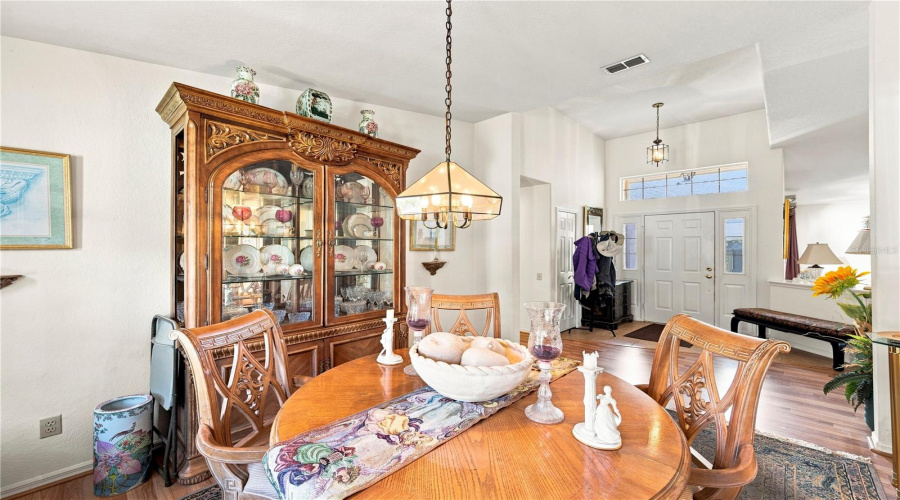 Oldsmar, Florida 34677, 3 Bedroom Bedrooms, ,2 Bathroombathrooms,Residential,For Sale,Riverdale,0,Mfrtb8521939